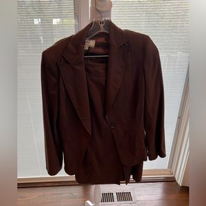 MANGO (MNG) suit jacket with matching skirt set US4